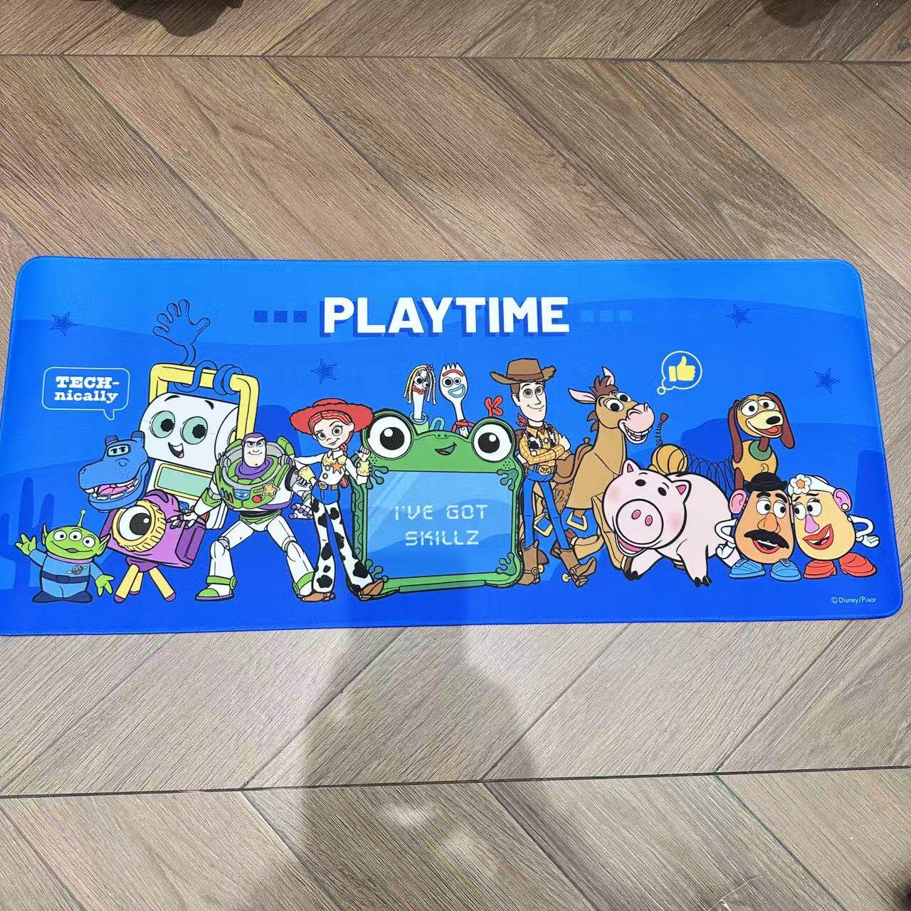 Disney Pixar Toy Story Large M - огляд і ціна Gaming Accessories For Gaming Desk